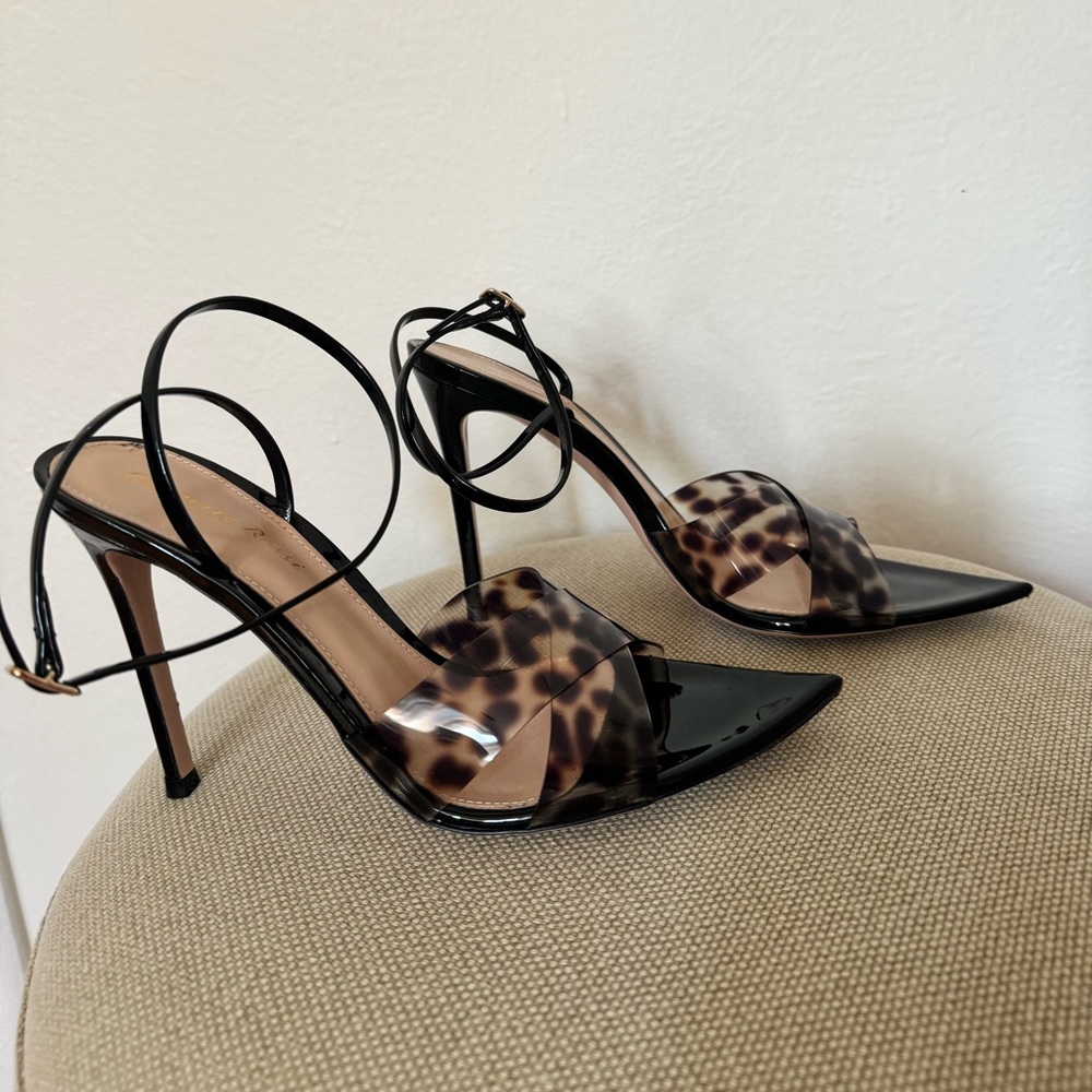 Gianvitto Rossi Plexi Heels